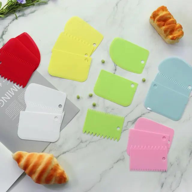 مشط حلويات ٣*١