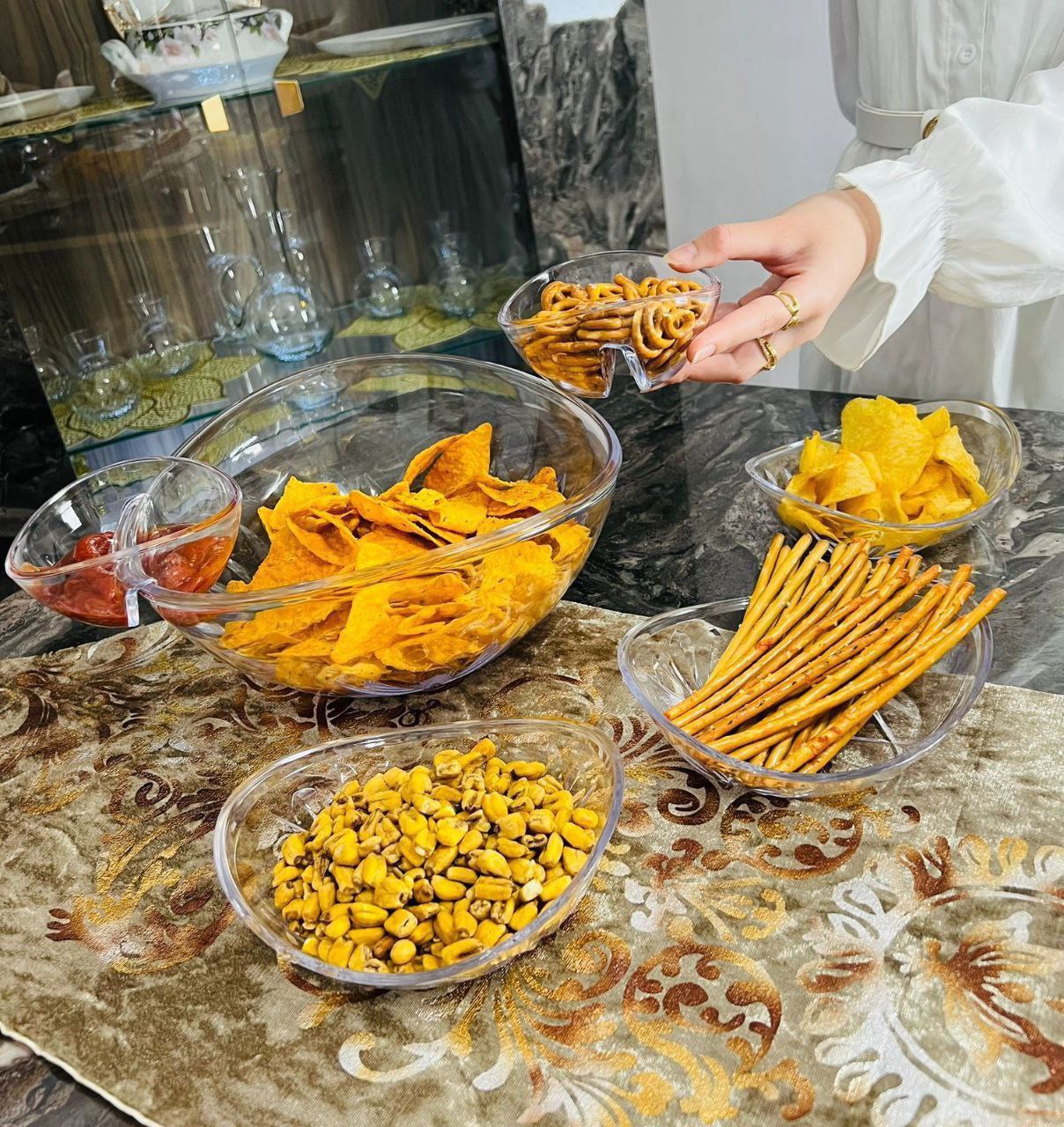 طقم سفرة أكريليلك