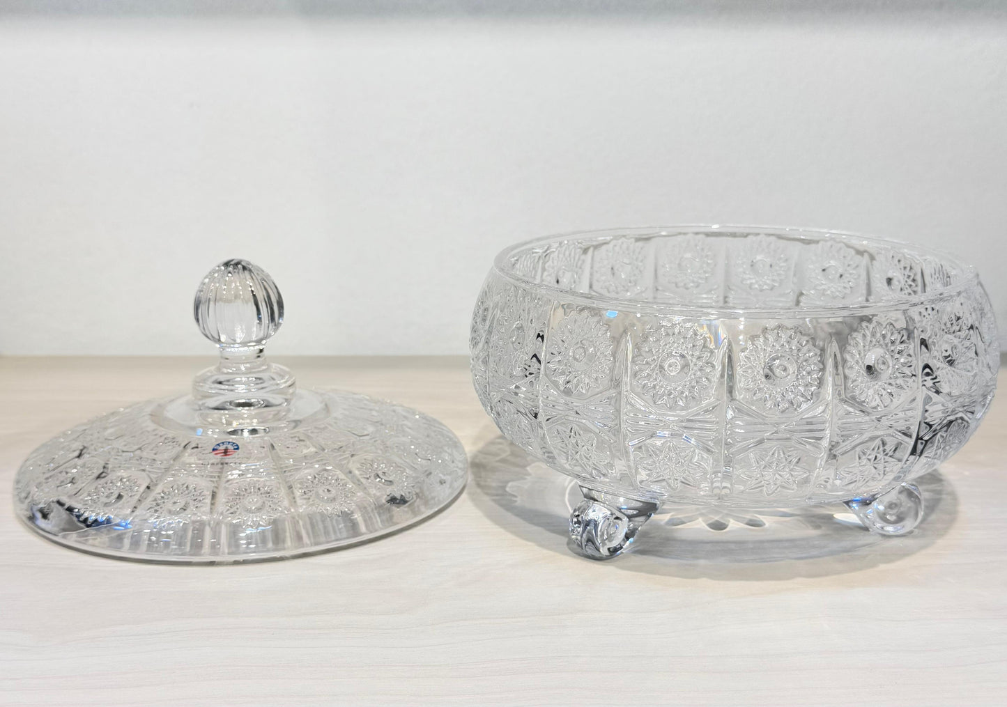 بونبونيرة كريستال حفر