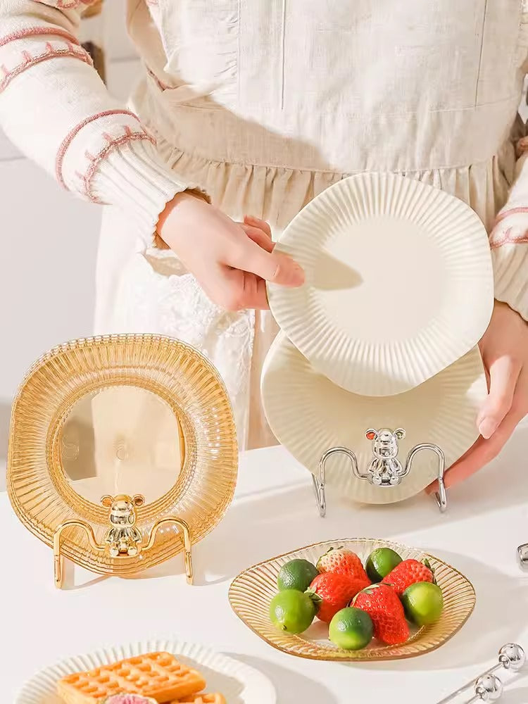 طقم أطباق اكريليك مضلعة مع حامل مدهب على شكل دبدوب لتقديم الحلويات والمقبلات