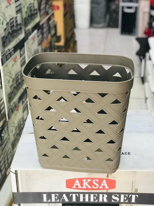 سلة جولي من أكسا 10 لتر – سلة تخزين بلاستيك متعددة الاستخدامات لتخزين المشابك والأغراض المنزلية