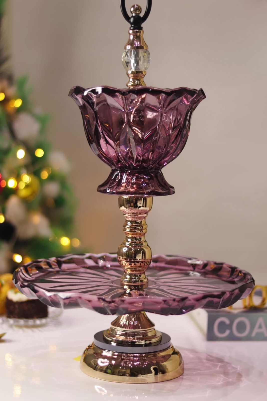 شيالة كعك جلاس كوبر دورين بقاعدة مدهبة فاخرة مستوردة