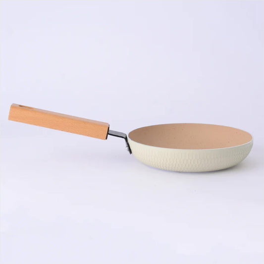 مقلاية جرانيت مستوردة بمقاسات متعددة يد خشب أنيقة