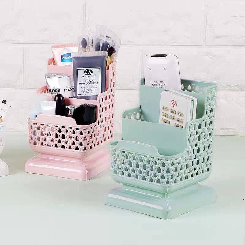 منظم ريموت بلاستيك من ليث لتنظيم الريموتات والأغراض الصغيرة بشكل أنيق