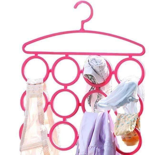 شماعة طرح بلاستيك تحتوي على 12 عين غير قابلة للطي لتعليق الطرح والإيشاربات