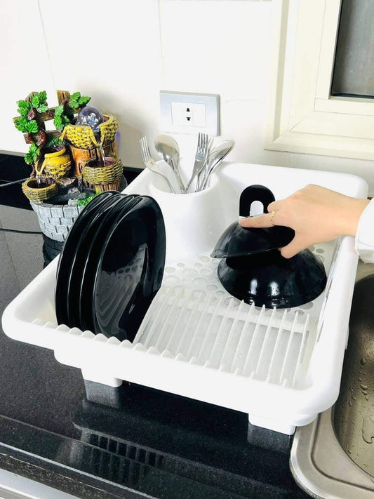 مطبقية ريكي بالقاعدة ليث 3×1 مزودة بصفاية لتصريف المياه وأماكن للأطباق والأكواب