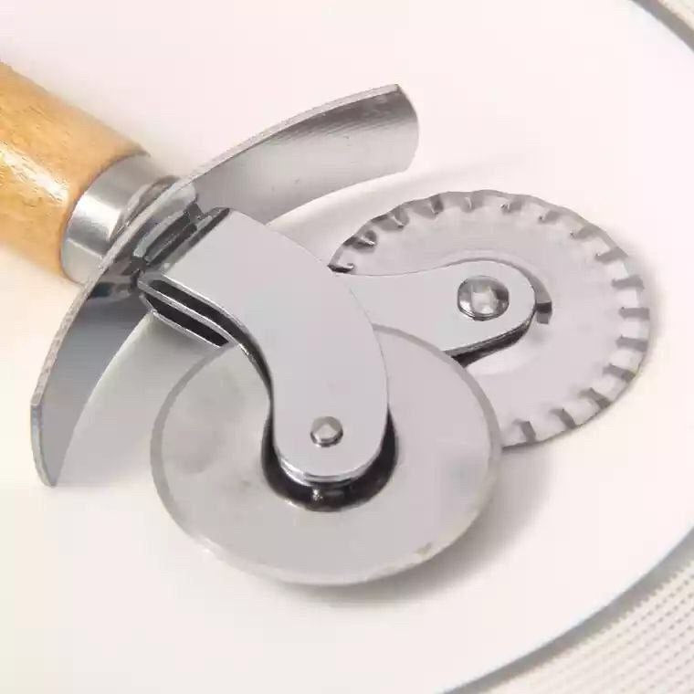 قطاعة بيتزا