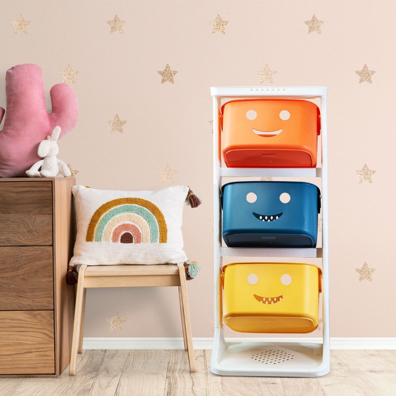 منظم سمايل اكسا تربو 3 دور من AKSA – وحدة تخزين بلاستيك بثلاث سلال ملونة ووجوه مبتسمة