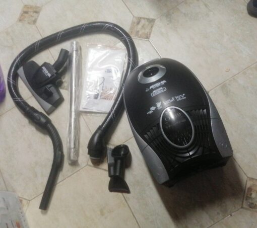 مكنسة كهربائية ارشيا سوداء بقدرة 2400 واط وفلتر HEPA عالي الكفاءة