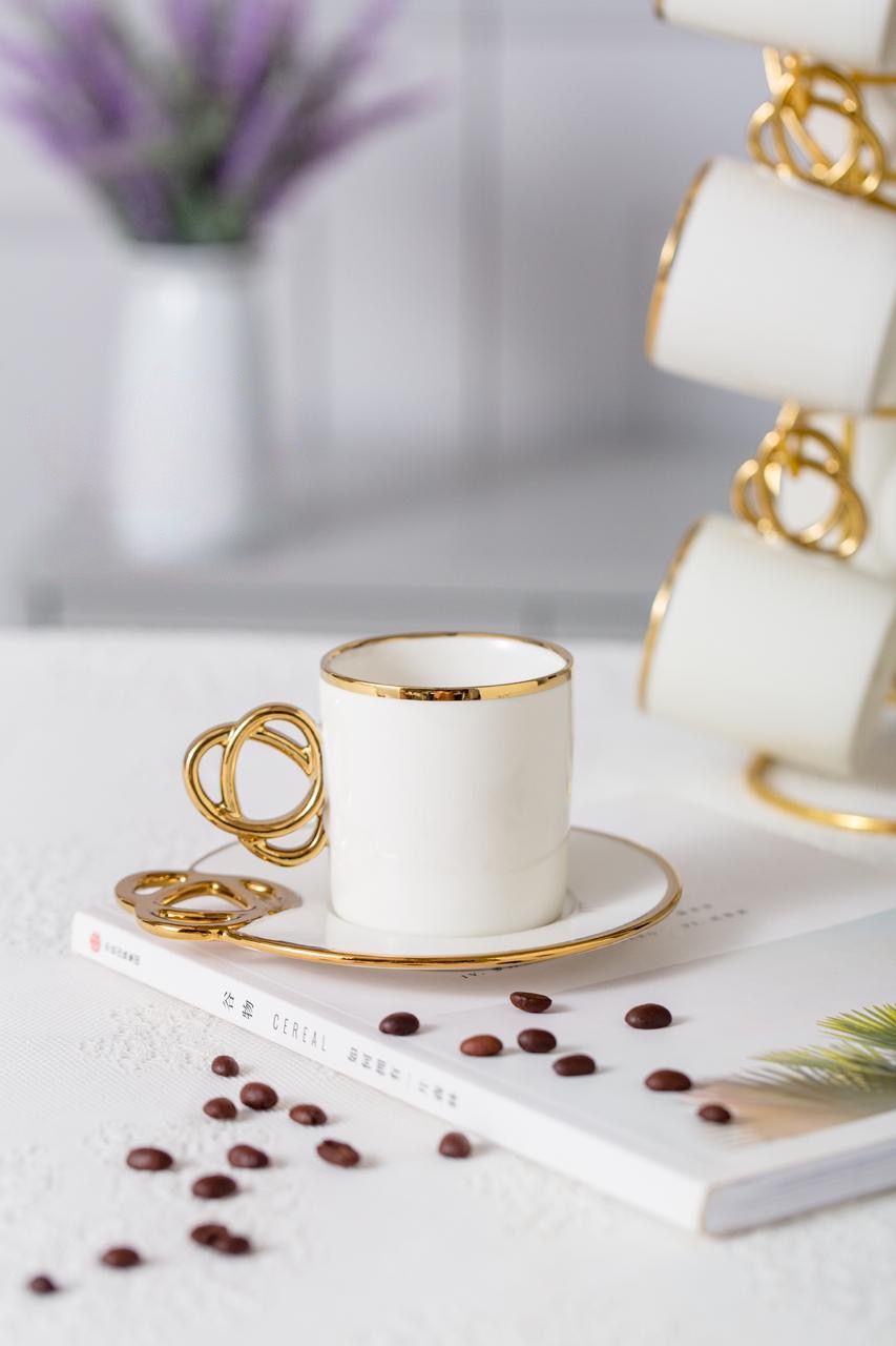 طقم مج كافيه مع طبق وحامل مدهب مكون من 13 قطعة للضيافة