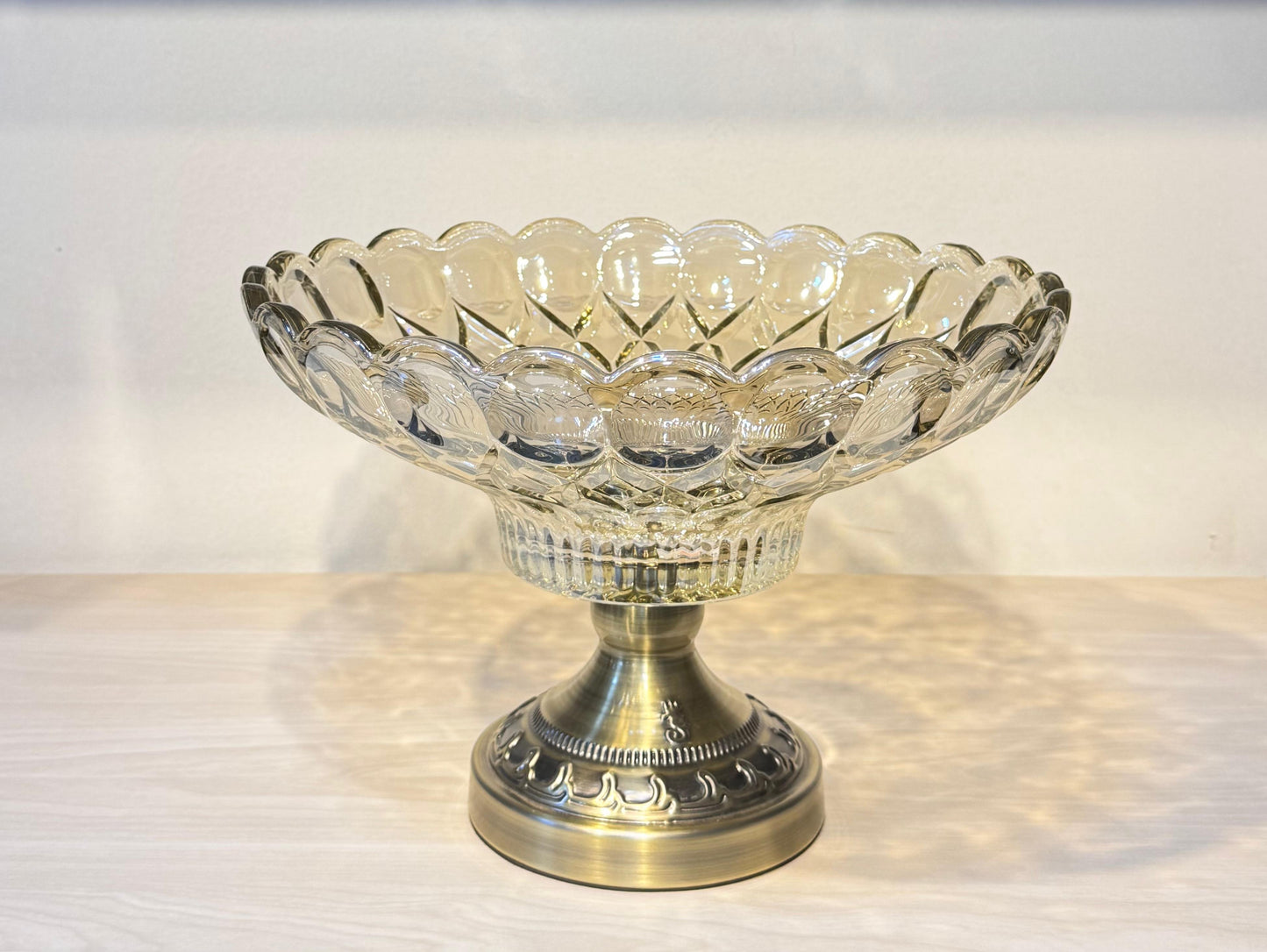 طبق فاكهة كريستال جلاس كوبر بقاعدة مدهبة من الباشا للتقديم والديكور
