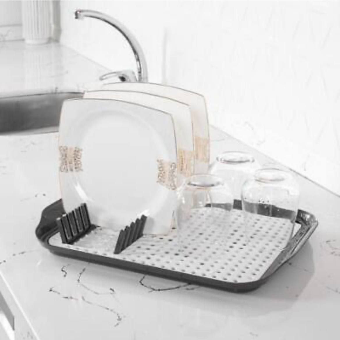 مصفاة أطباق تركية 3×1 بتصميم ذكي تشمل لوح تقطيع وسلة تصريف وصينية مياه مدمجة