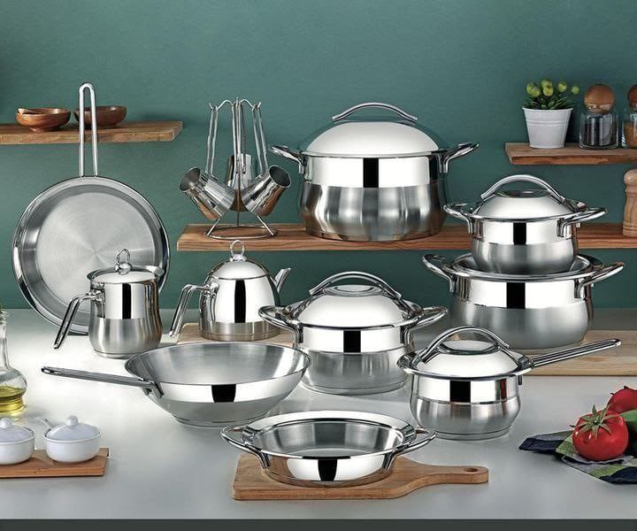 طقم حلل استانلس فيفالدي 21 قطعة بمقابض فضية وذهبية لتوزيع حرارة متساوي