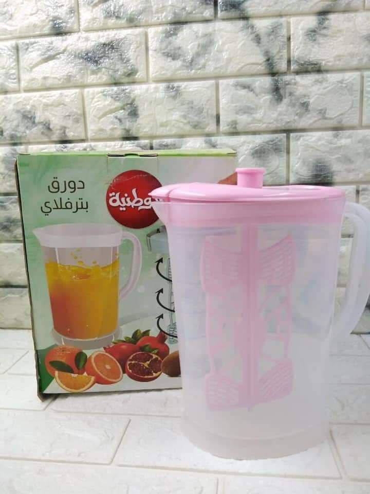دورق عصير بترفلاي من الوطنية مزود بقلّاب لخلط وتقليب العصائر
